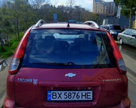 Красный Шевроле Такума, объемом двигателя 2 л и пробегом 239 тыс. км за 3500 $, фото 2 на Automoto.ua