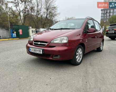 Красный Шевроле Такума, объемом двигателя 2 л и пробегом 300 тыс. км за 3000 $, фото 2 на Automoto.ua