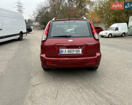 Красный Шевроле Такума, объемом двигателя 2 л и пробегом 300 тыс. км за 3000 $, фото 5 на Automoto.ua