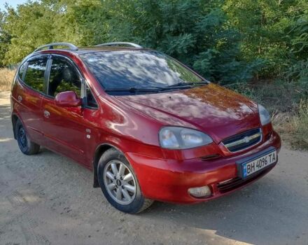 Красный Шевроле Такума, объемом двигателя 2 л и пробегом 235 тыс. км за 2300 $, фото 1 на Automoto.ua