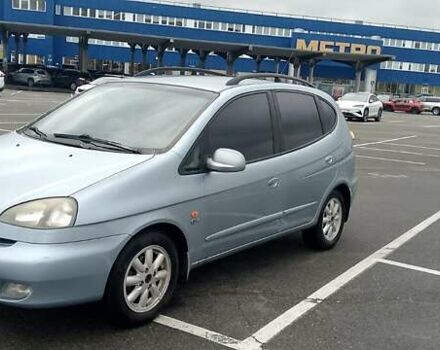 Серый Шевроле Такума, объемом двигателя 2 л и пробегом 271 тыс. км за 3500 $, фото 2 на Automoto.ua