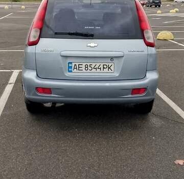 Серый Шевроле Такума, объемом двигателя 2 л и пробегом 271 тыс. км за 3500 $, фото 4 на Automoto.ua