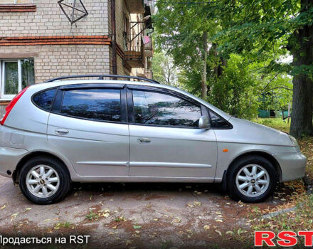 Серый Шевроле Такума, объемом двигателя 2 л и пробегом 290 тыс. км за 2900 $, фото 1 на Automoto.ua