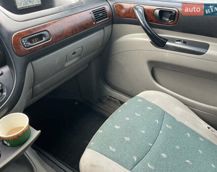 Серый Шевроле Такума, объемом двигателя 2 л и пробегом 310 тыс. км за 2800 $, фото 21 на Automoto.ua