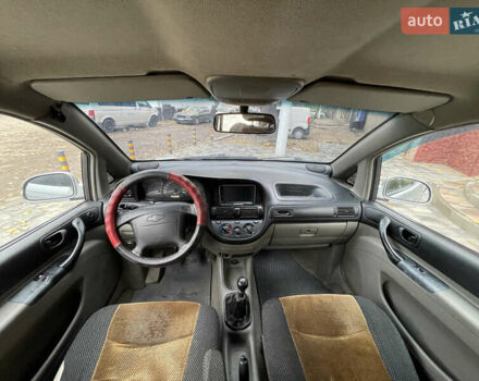 Серый Шевроле Такума, объемом двигателя 1.6 л и пробегом 290 тыс. км за 2200 $, фото 12 на Automoto.ua