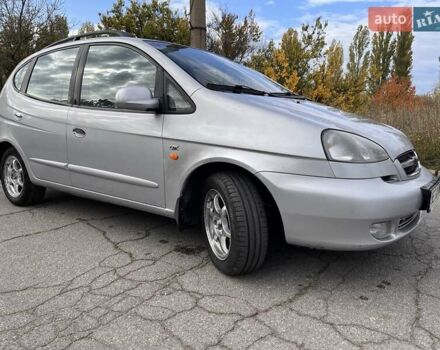 Серый Шевроле Такума, объемом двигателя 2 л и пробегом 280 тыс. км за 3500 $, фото 6 на Automoto.ua