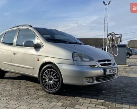 Серый Шевроле Такума, объемом двигателя 2 л и пробегом 325 тыс. км за 2700 $, фото 1 на Automoto.ua