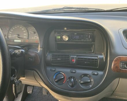 Серый Шевроле Такума, объемом двигателя 2 л и пробегом 220 тыс. км за 3400 $, фото 13 на Automoto.ua