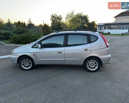 Серый Шевроле Такума, объемом двигателя 2 л и пробегом 269 тыс. км за 3500 $, фото 7 на Automoto.ua