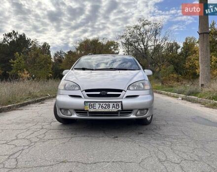 Серый Шевроле Такума, объемом двигателя 2 л и пробегом 280 тыс. км за 3500 $, фото 4 на Automoto.ua