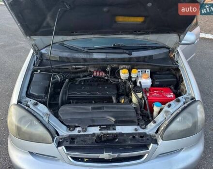 Серый Шевроле Такума, объемом двигателя 2 л и пробегом 269 тыс. км за 3500 $, фото 8 на Automoto.ua