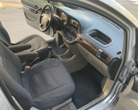 Серый Шевроле Такума, объемом двигателя 2 л и пробегом 220 тыс. км за 3400 $, фото 12 на Automoto.ua