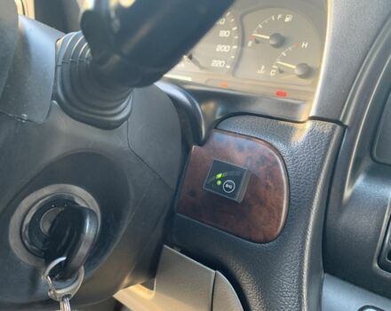 Серый Шевроле Такума, объемом двигателя 2 л и пробегом 220 тыс. км за 3400 $, фото 14 на Automoto.ua