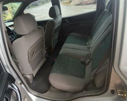 Серый Шевроле Такума, объемом двигателя 1.6 л и пробегом 260 тыс. км за 2200 $, фото 1 на Automoto.ua