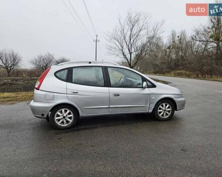 Серый Шевроле Такума, объемом двигателя 2 л и пробегом 175 тыс. км за 2300 $, фото 5 на Automoto.ua