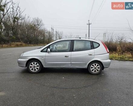 Серый Шевроле Такума, объемом двигателя 2 л и пробегом 175 тыс. км за 2300 $, фото 1 на Automoto.ua