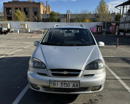 Серый Шевроле Такума, объемом двигателя 1.99 л и пробегом 143 тыс. км за 3300 $, фото 1 на Automoto.ua