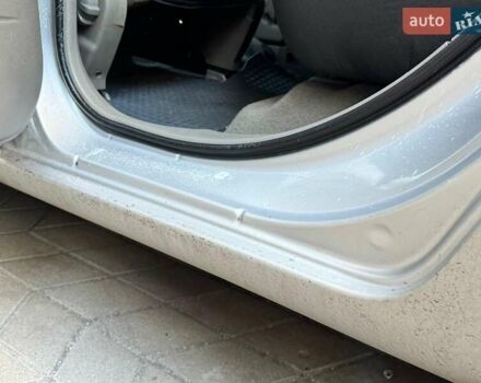 Сірий Шевроле Такума, об'ємом двигуна 2 л та пробігом 150 тис. км за 4200 $, фото 5 на Automoto.ua