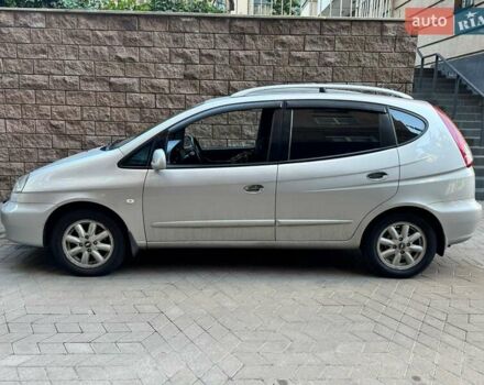 Сірий Шевроле Такума, об'ємом двигуна 2 л та пробігом 150 тис. км за 4200 $, фото 9 на Automoto.ua