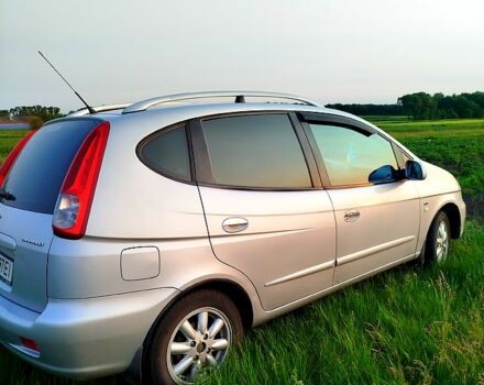 Серый Шевроле Такума, объемом двигателя 2 л и пробегом 173 тыс. км за 4900 $, фото 5 на Automoto.ua