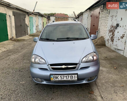 Серый Шевроле Такума, объемом двигателя 2 л и пробегом 137 тыс. км за 4000 $, фото 1 на Automoto.ua