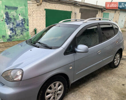 Серый Шевроле Такума, объемом двигателя 2 л и пробегом 137 тыс. км за 4000 $, фото 2 на Automoto.ua