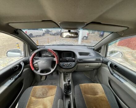 Сірий Шевроле Такума, об'ємом двигуна 1.6 л та пробігом 290 тис. км за 2200 $, фото 12 на Automoto.ua