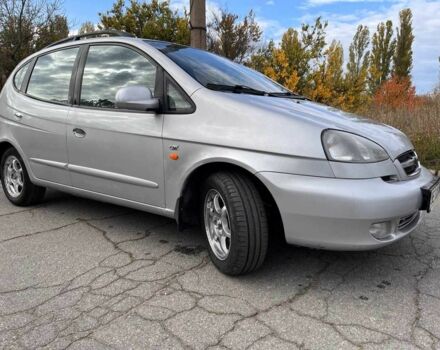 Серый Шевроле Такума, объемом двигателя 2 л и пробегом 280 тыс. км за 3500 $, фото 6 на Automoto.ua