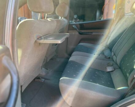 Серый Шевроле Такума, объемом двигателя 2 л и пробегом 280 тыс. км за 3500 $, фото 11 на Automoto.ua