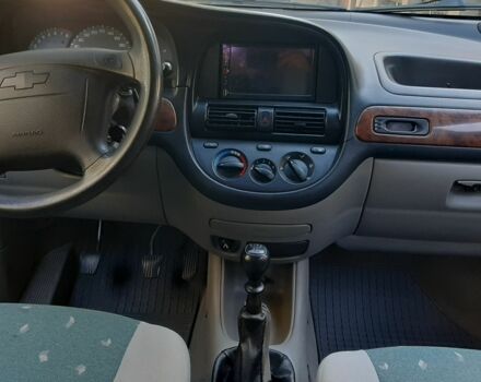Серый Шевроле Такума, объемом двигателя 2 л и пробегом 220 тыс. км за 2600 $, фото 7 на Automoto.ua