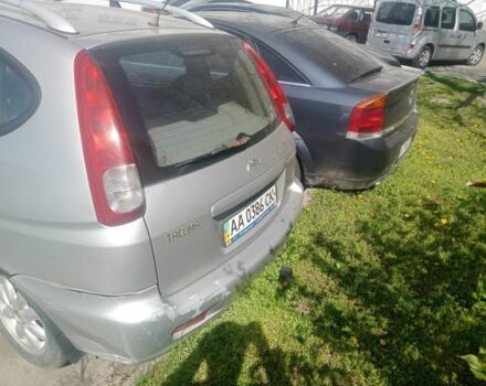 Сірий Шевроле Такума, об'ємом двигуна 2 л та пробігом 111 тис. км за 2000 $, фото 4 на Automoto.ua