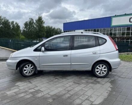 Серый Шевроле Такума, объемом двигателя 2 л и пробегом 334 тыс. км за 3300 $, фото 2 на Automoto.ua