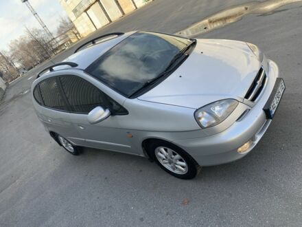 Сірий Шевроле Такума, об'ємом двигуна 2 л та пробігом 220 тис. км за 3400 $, фото 1 на Automoto.ua