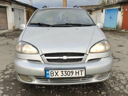 Шевроле Такума 2005 у Хмельницькому на Automoto.ua Сірий Шевроле Такума, об'ємом двигуна 2 л та пробігом 421 тис. км за 2444 $, фото 1 на Automoto.ua