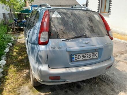 Шевроле Такума 2005 у Чорткові на Automoto.ua Сірий Шевроле Такума, об'ємом двигуна 2 л та пробігом 220 тис. км за 1300 $, фото 1 на Automoto.ua