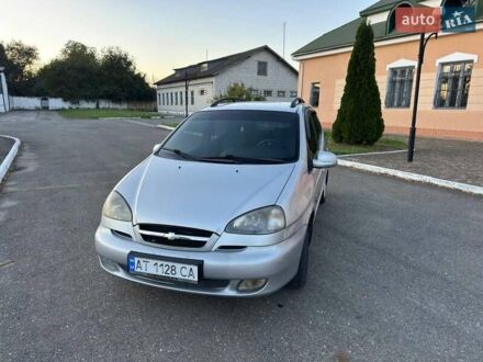 Серый Шевроле Такума, объемом двигателя 2 л и пробегом 269 тыс. км за 3500 $, фото 1 на Automoto.ua