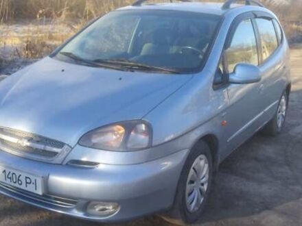 Серый Шевроле Такума, объемом двигателя 2 л и пробегом 220 тыс. км за 2499 $, фото 1 на Automoto.ua