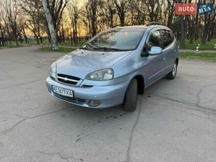 Сірий Шевроле Такума, об'ємом двигуна 2 л та пробігом 300 тис. км за 1750 $, фото 1 на Automoto.ua