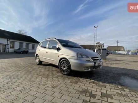 Сірий Шевроле Такума, об'ємом двигуна 2 л та пробігом 325 тис. км за 2700 $, фото 1 на Automoto.ua