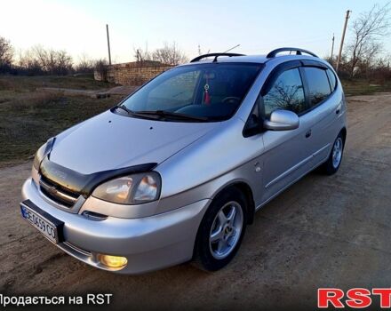 Серый Шевроле Такума, объемом двигателя 2 л и пробегом 280 тыс. км за 2200 $, фото 1 на Automoto.ua