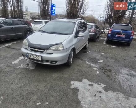 Серый Шевроле Такума, объемом двигателя 1.6 л и пробегом 310 тыс. км за 3900 $, фото 1 на Automoto.ua