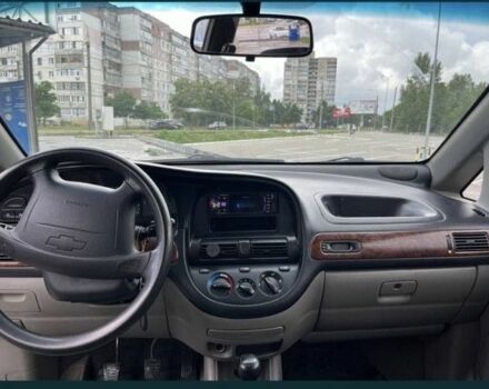 Серый Шевроле Такума, объемом двигателя 2 л и пробегом 334 тыс. км за 3300 $, фото 1 на Automoto.ua