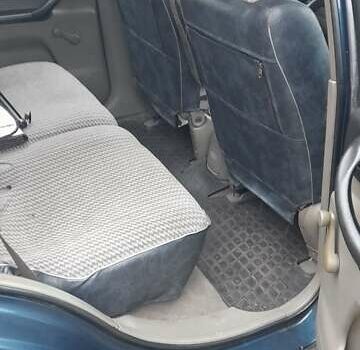 Синий Шевроле Такума, объемом двигателя 1.6 л и пробегом 112 тыс. км за 2000 $, фото 9 на Automoto.ua