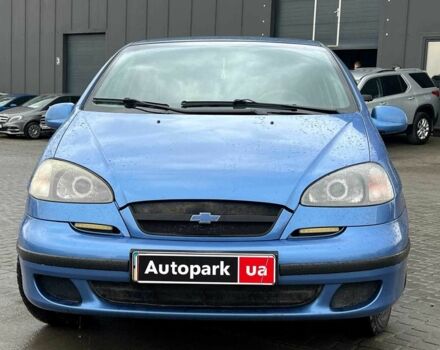 Синий Шевроле Такума, объемом двигателя 1.6 л и пробегом 378 тыс. км за 2940 $, фото 1 на Automoto.ua