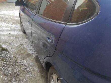 Синий Шевроле Такума, объемом двигателя 1.6 л и пробегом 120 тыс. км за 2200 $, фото 1 на Automoto.ua