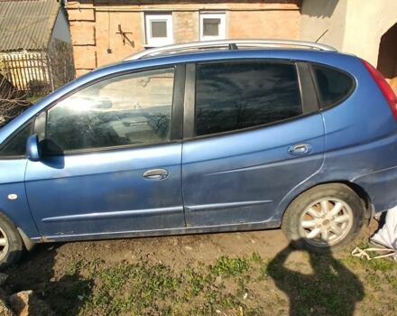 Синій Шевроле Такума, об'ємом двигуна 2 л та пробігом 300 тис. км за 677 $, фото 1 на Automoto.ua