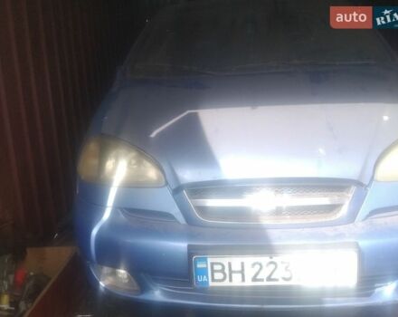 Синий Шевроле Такума, объемом двигателя 2 л и пробегом 400 тыс. км за 2000 $, фото 1 на Automoto.ua