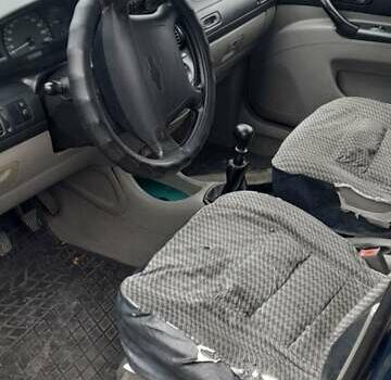 Синий Шевроле Такума, объемом двигателя 1.6 л и пробегом 112 тыс. км за 2000 $, фото 1 на Automoto.ua