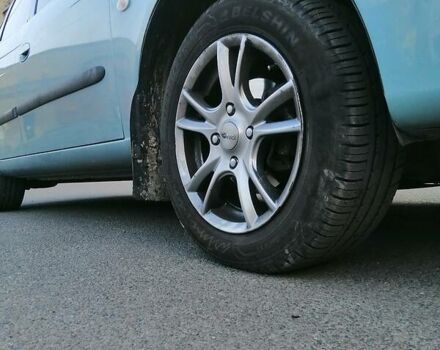 Зеленый Шевроле Такума, объемом двигателя 1.6 л и пробегом 202 тыс. км за 4500 $, фото 4 на Automoto.ua