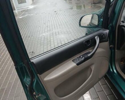 Зеленый Шевроле Такума, объемом двигателя 1.6 л и пробегом 180 тыс. км за 3100 $, фото 5 на Automoto.ua